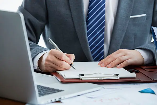 手小手大有什么含义